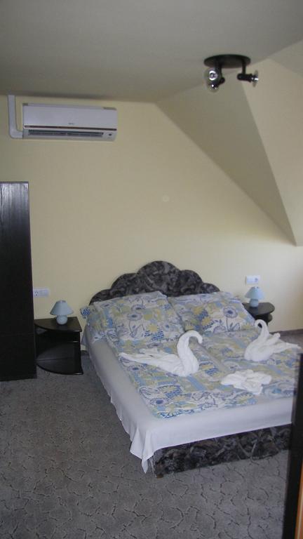 Palma Apartmanhaz Harkány Стая снимка